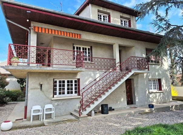 JONAGE, Auvergne-Rhône-Alpes 69330