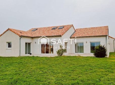 Saint-Georges-Les-Baillargeaux, Poitou-Charentes 86130