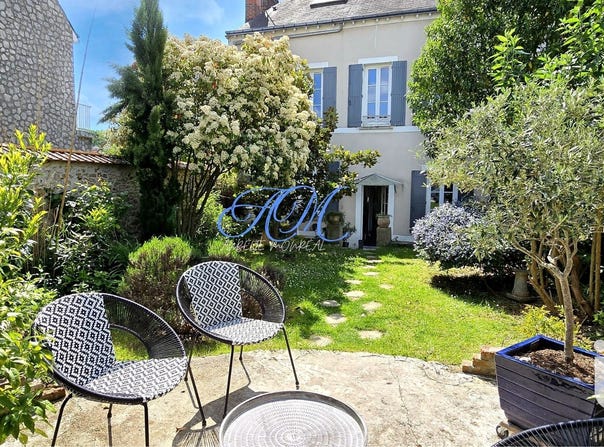 Auneau-Bleury-Saint-Symphorien, Centre-Val de Loire 28700