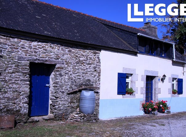 Plonévez-du-Faou, Brittany 29530