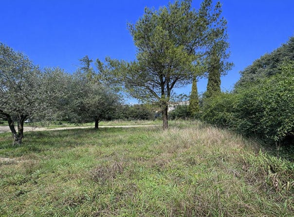 Saint-Siffret, Languedoc-Roussillon 30700