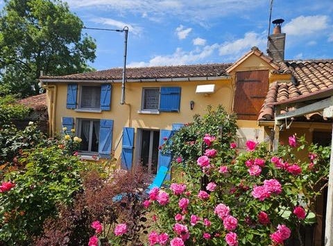 Val En Vignes, Poitou-Charentes 79290
