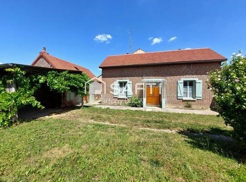 Chaource, Champagne-Ardenne 10210