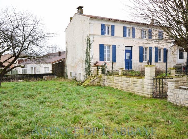 Saint-Savinien, Poitou-Charentes 17350