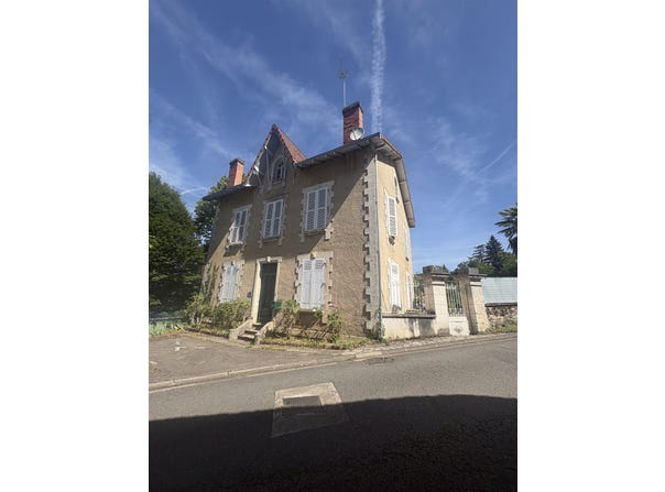 Confolens, Poitou-Charentes 16500