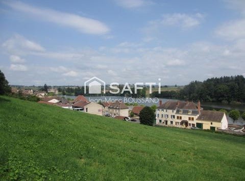 La Clayette, Bourgogne 71800