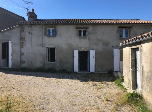 Bressuire, Deux-Sèvres 79300