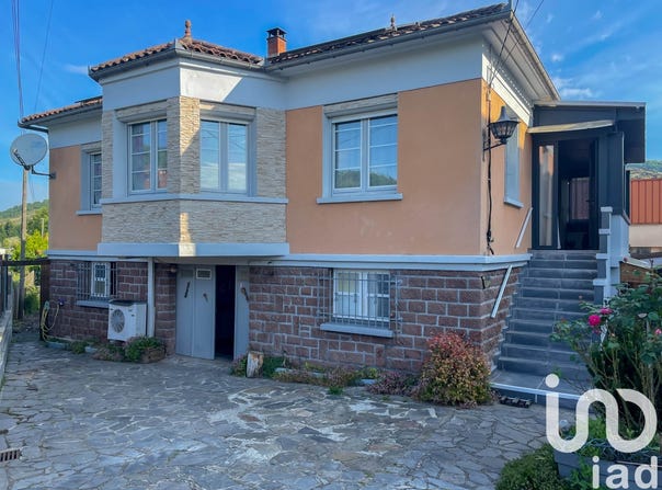 Firmi, Occitanie 12300