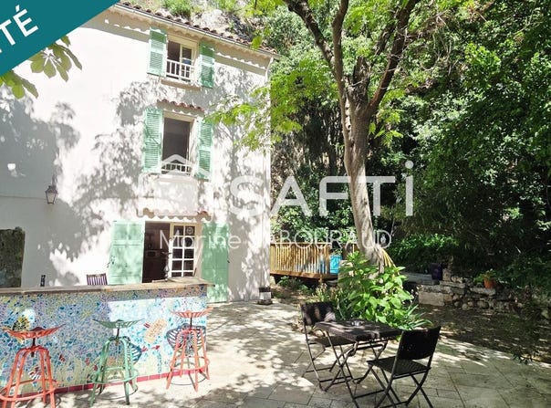 Cotignac, Provence-Alpes-Côte-d'Azur 83570