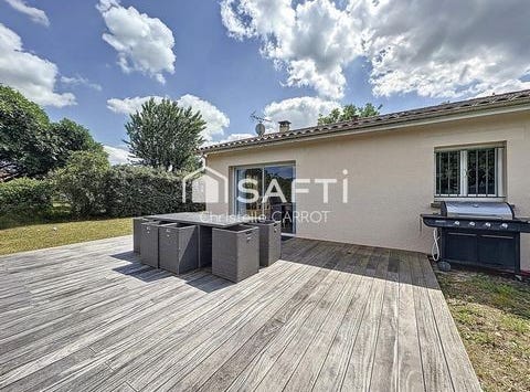 Izon, Aquitaine 33450