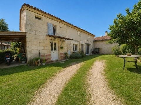 Beauronne, Aquitaine 24400