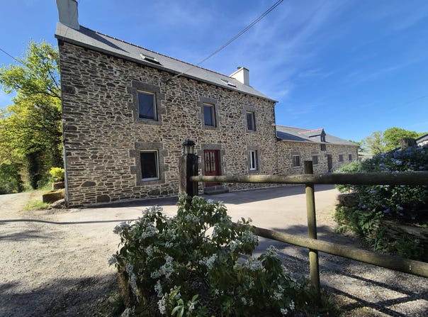 Plussulien, Brittany 22320