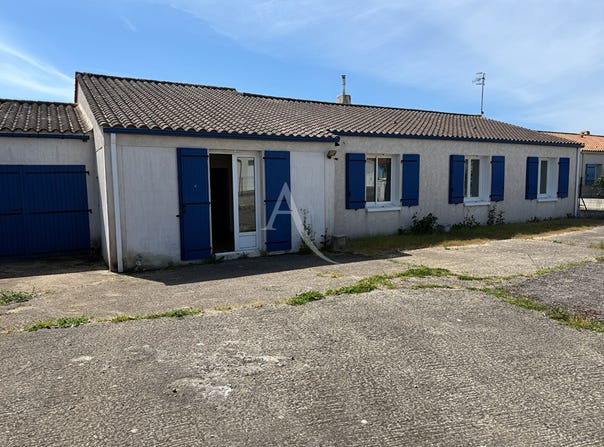 ANGLES, Pays de la Loire 85750