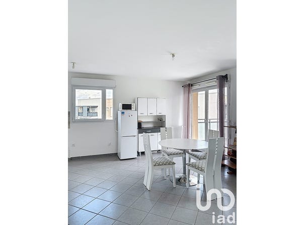 Décines-Charpieu, Auvergne-Rhône-Alpes 69150