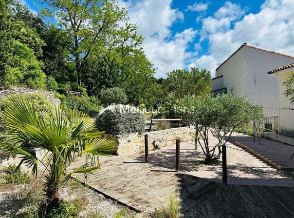 Lodève, Languedoc-Roussillon 34700