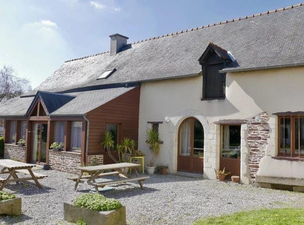 Noyal-Châtillon-sur-Seiche, Brittany 35230