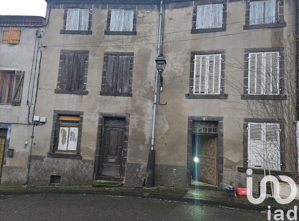 Maringues, Auvergne-Rhône-Alpes 63350