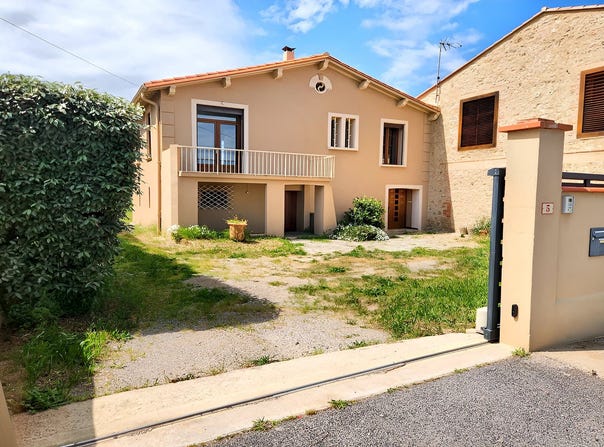 Corbère-les-Cabanes, Languedoc-Roussillon 66130