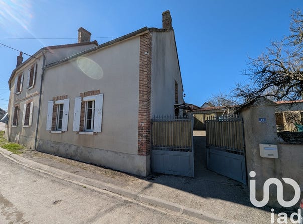 Mont-Saint-Sulpice, Bourgogne-Franche-Comté 89250