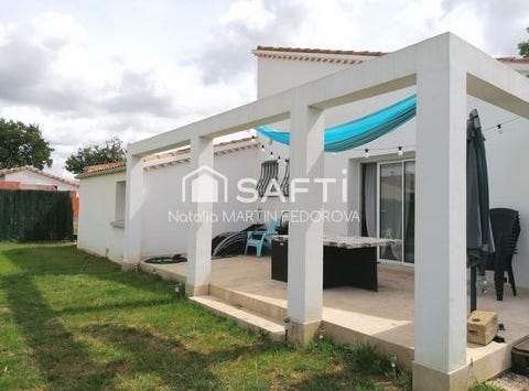 Lezignan-La-Cebe, Languedoc-Roussillon 34120