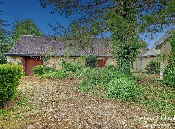 Marcilly-sur-Maulne, Centre 37330