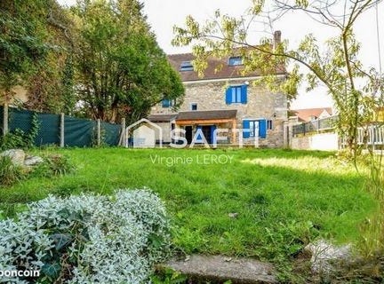 Senlis, Picardie 60300