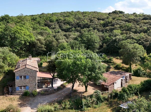La Roque-sur-Pernes, Provence-Alpes-Côte-d'Azur 84210