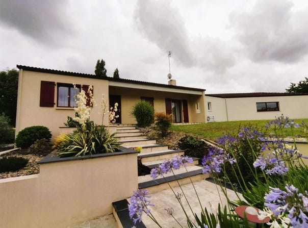 La Roche-sur-Yon, Pays-de-la-Loire 85000