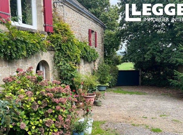 Melrand, Brittany 56310