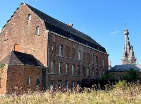 SOLRE LE CHATEAU, Nord-Pas-de-Calais 59740