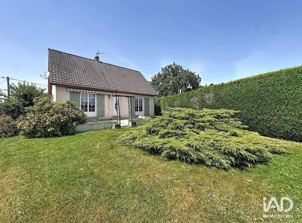 MENNEVAL, Normandy 27300
