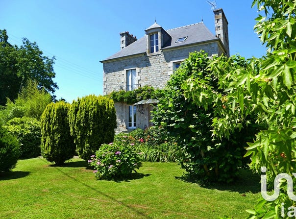Plouër-sur-Rance, Brittany 22490