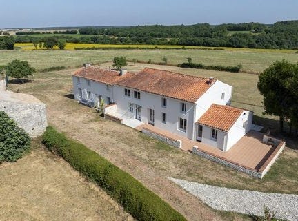CONTRE, Poitou-Charentes 17470