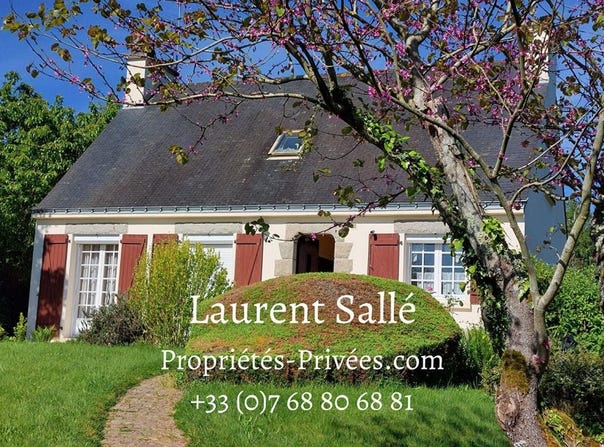 Questembert, Brittany 56230
