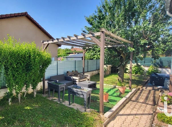 Pierre-Bénite, Auvergne-Rhône-Alpes 69310