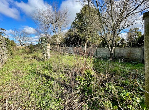 ANGLES, Pays de la Loire 85750
