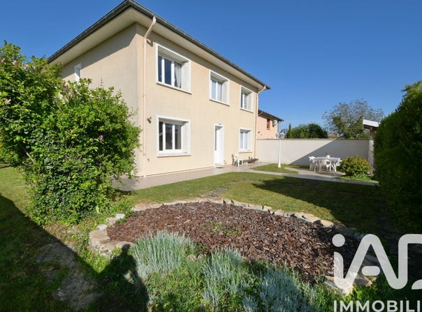 Pusignan, Auvergne-Rhône-Alpes 69330
