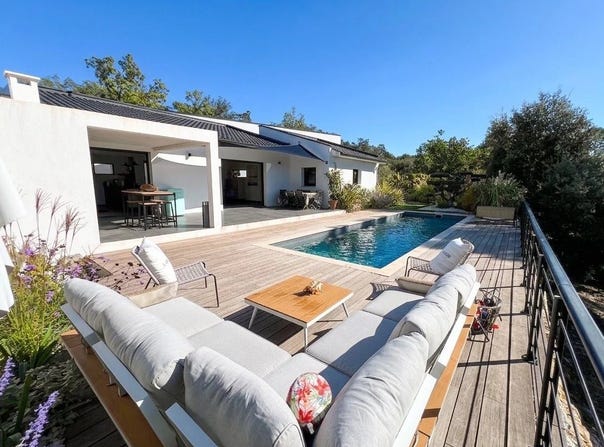 Cotignac, Provence-Alpes-Côte-d'Azur 83570