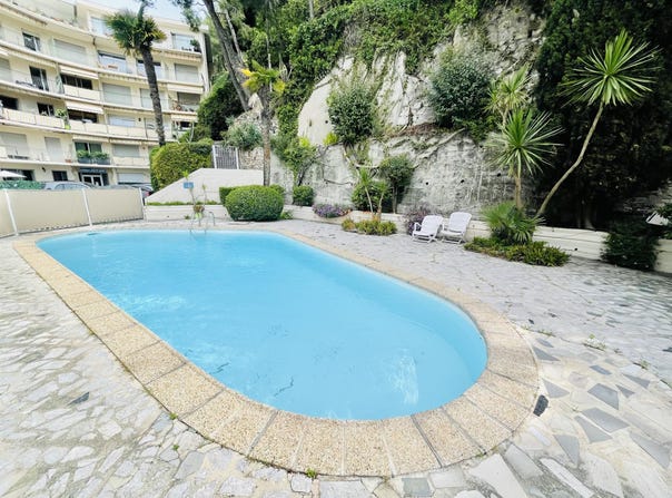 Roquebrune-Cap-Martin, Provence-Alpes-Côte-d'Azur 06190