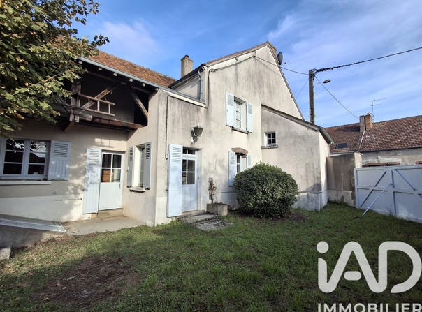 Ousson-sur-Loire, Centre-Val de Loire 45250