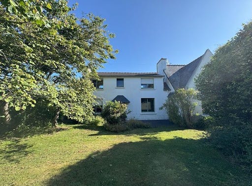 Pleubian, Brittany 22610