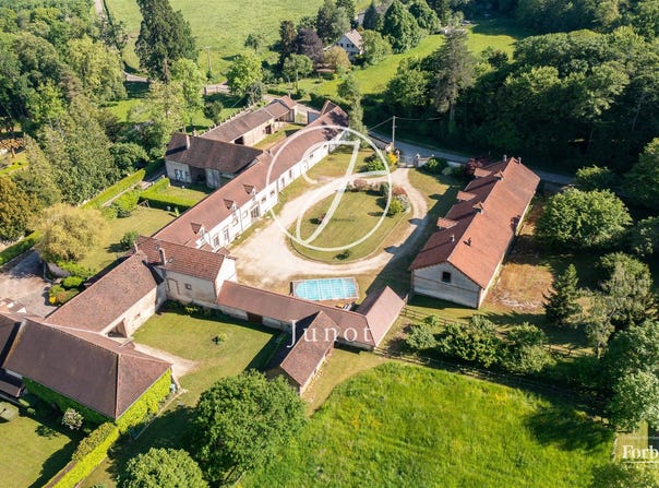 Le Val d'Ocre, Burgundy 89110