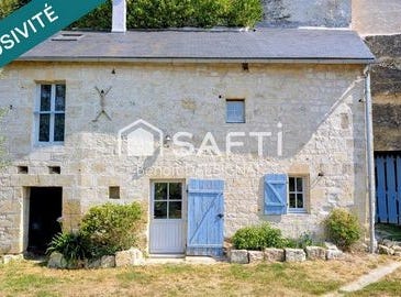 La Roche-Clermault, Centre 37500