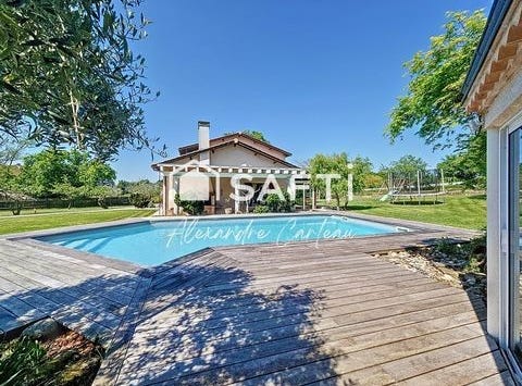 Camblanes-Et-Meynac, Aquitaine 33360