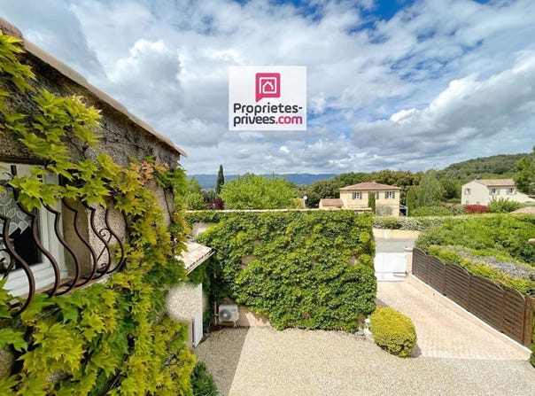Pertuis, Provence-Alpes-Côte-d'Azur 84120