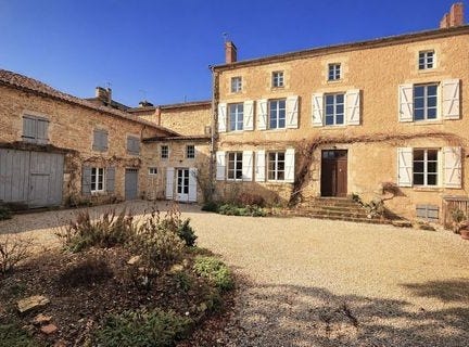 CHAMPAGNE MOUTON, Poitou-Charentes 16350