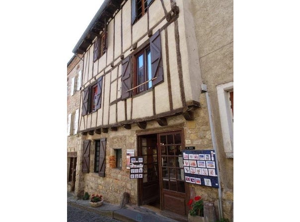 Cordes-sur-Ciel, Tarn 81170