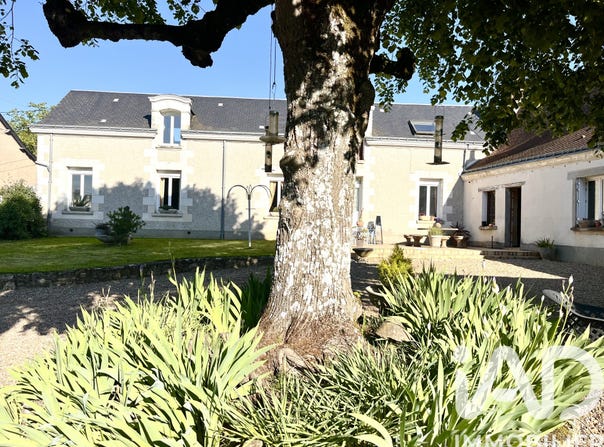 Vouvray, Centre-Val de Loire 37210