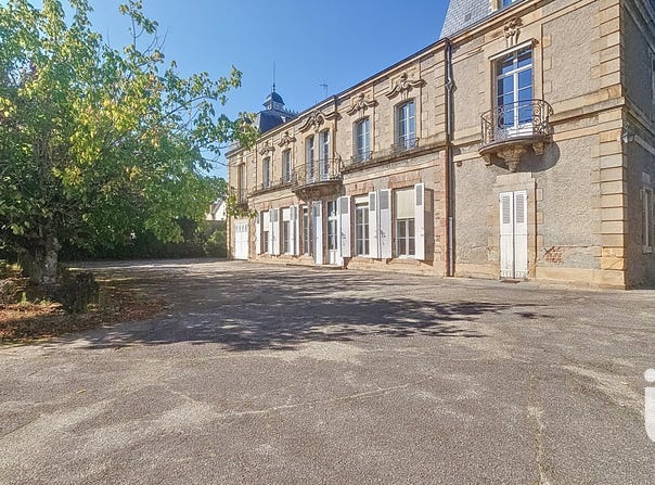 Moulins, Auvergne-Rhône-Alpes 03000
