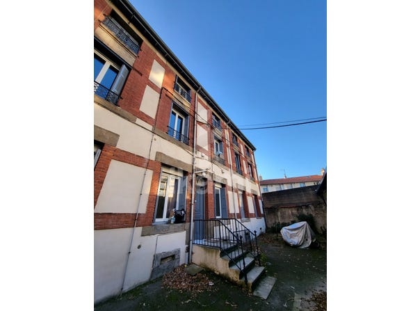 Saint-Étienne, Auvergne-Rhône-Alpes 42100